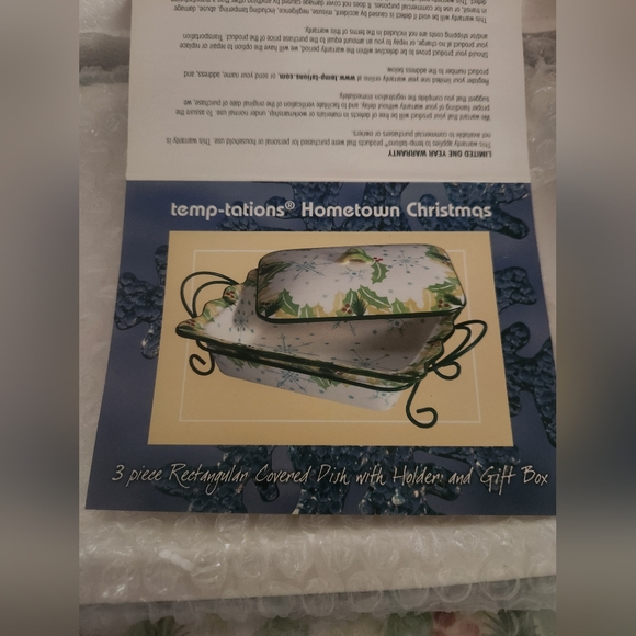 NIB Temp-tations Christmas Ceramic Casserole Dish with Lid - Picture 9 of 9